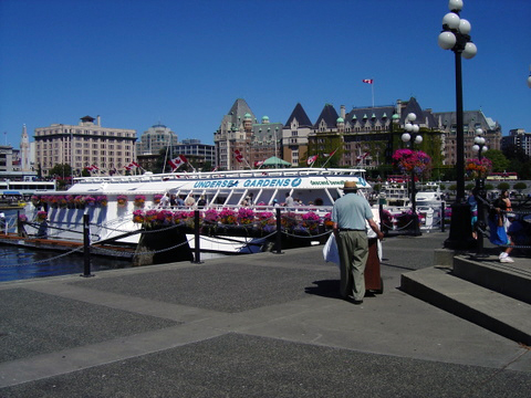 Undersea Gardens no longer operates in Victoria, B.C.'s Inner Harbour. Photo © Brian Chow, via flickr & creative commons